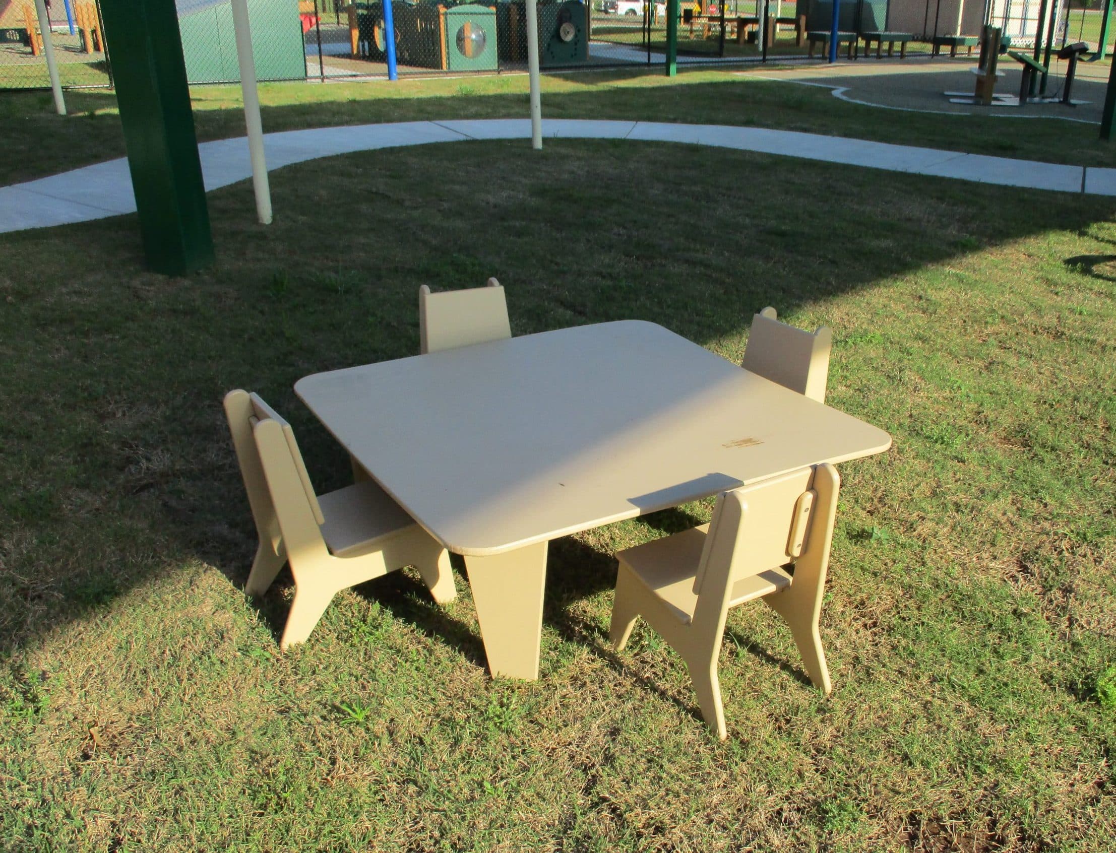 Tot Table Set