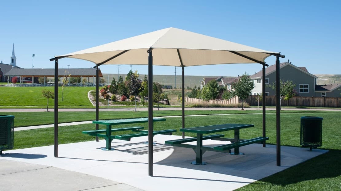 10′ Hexagon Hip Shade
