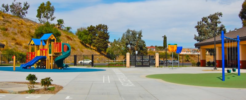 Large community park play structure