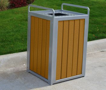 Plaza Receptacle